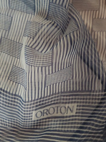 Oroton neck scarf rectangle - oroton,